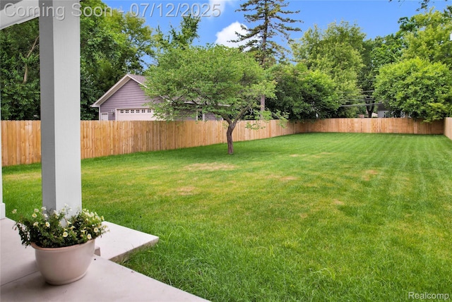 1212 Royal Ave, Royal Oak, MI 48073 - view of fenced backyard