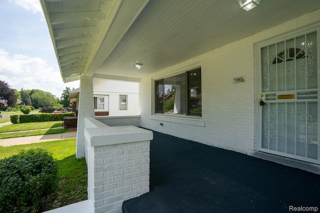 163 Moss St, Highland Park, MI 48203 - view of porch