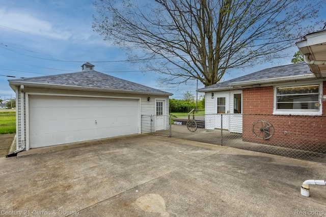 2548 Hearthside Dr, Ypsilanti, MI 48198 - view of detached garage