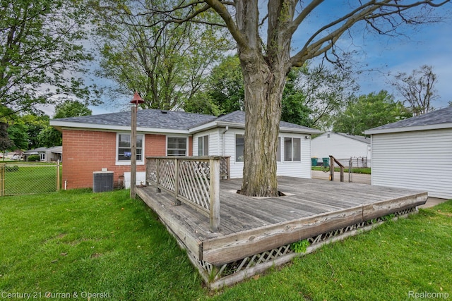 2548 Hearthside Dr, Ypsilanti, MI 48198 - view of wooden deck