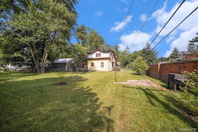 2904 Maplewood Ave, Ann Arbor, MI 48104 - view of fenced backyard