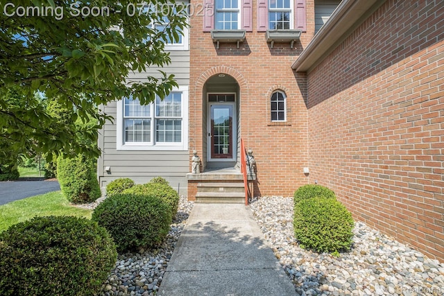 6161 Golfside Ct, Grand Blanc, MI 48439 - property entrance featuring brick siding
