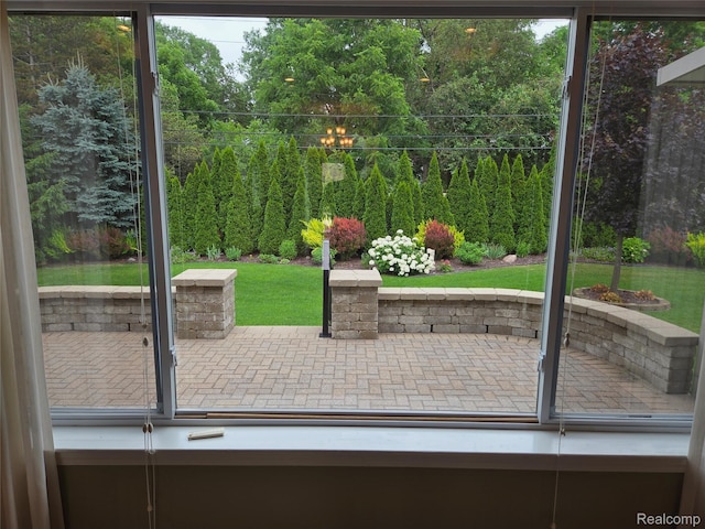 2181 E Shore Dr, Rochester Hills, MI 48307 - view of unfurnished sunroom