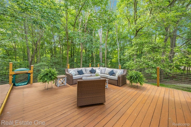 31085 Chatsford St, Novi, MI 48377 - deck with an outdoor living space