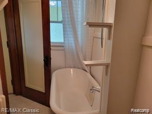 17951 Prospect St, Dearborn Heights, MI 48122 - full bathroom featuring a freestanding bath