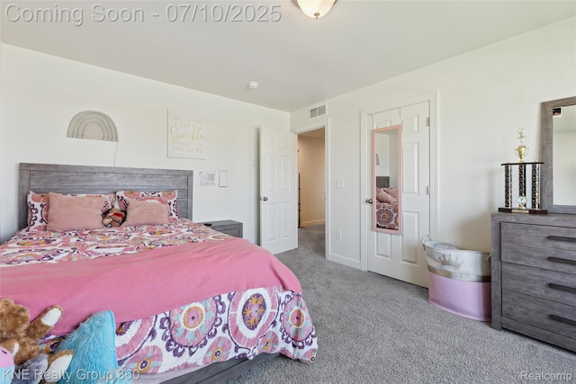 7057 Primrose Ln, Grand Blanc, MI 48439 - carpeted bedroom featuring baseboards