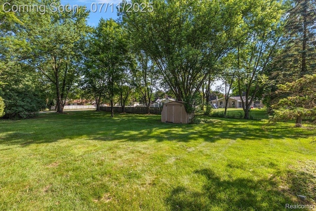 4674 Chapel Dr, Troy, MI 48085 - view of yard with a storage shed