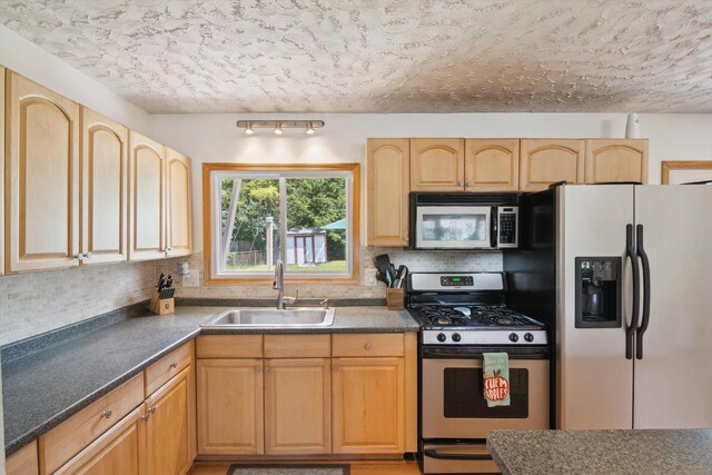 1091 Ruth Ave, Ypsilanti, MI 48198