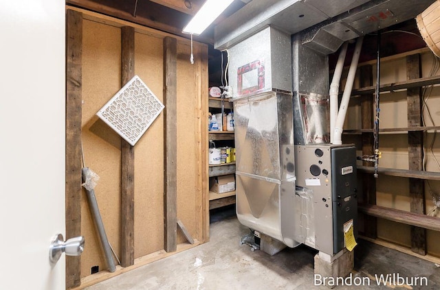 2289 S Sullivan Rd, Ravenna, MI 49451 - utilities featuring heating unit