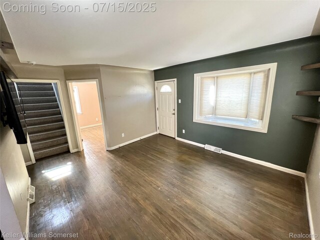 24382 Columbus Ave, Warren, MI 48089 - photo 3