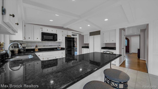 404 Shellbourne Dr, Rochester Hills, MI 48309 - photo 16