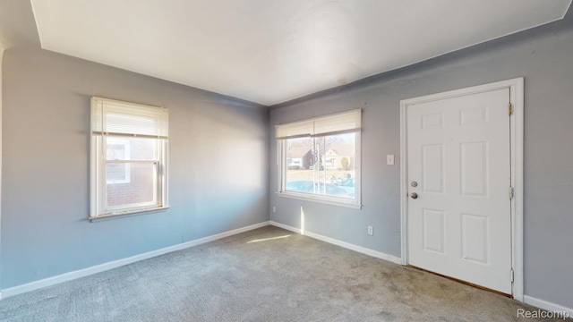 12660 Duchess St, Detroit, MI 48224 - carpeted foyer with baseboards