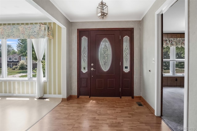 822 Keaton Dr, Troy, MI 48098 - foyer entrance with light wood-style flooring