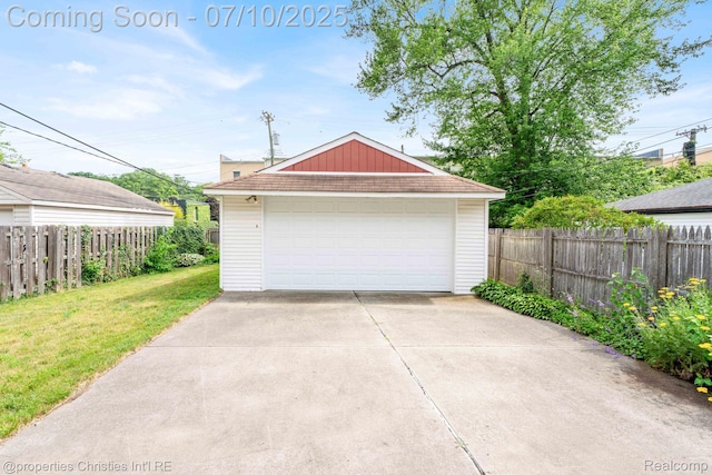 816 E 3rd St, Royal Oak, MI 48067 - view of detached garage