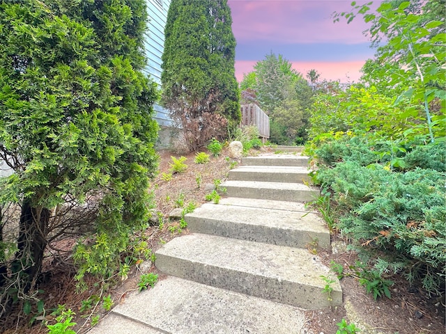 2839 128th Ave, Holland, MI 49424 - view of stairs