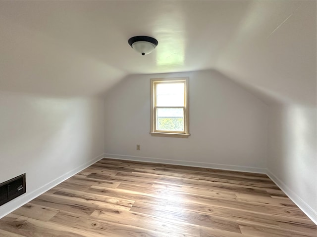 2839 128th Ave, Holland, MI 49424 - bonus room featuring light wood-style flooring and lofted ceiling