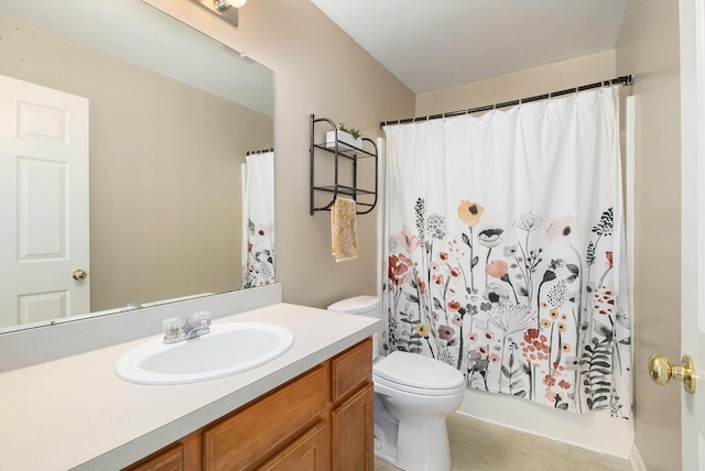 8767 Lilly Dr, Ypsilanti, MI 48197 - full bathroom featuring toilet and vanity