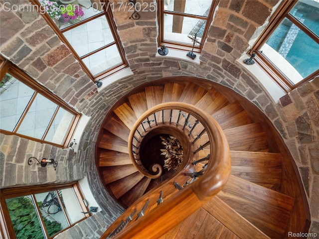 2756 Turtle Bluff Dr, Bloomfield Hills, MI 48302 - stairway featuring plenty of natural light