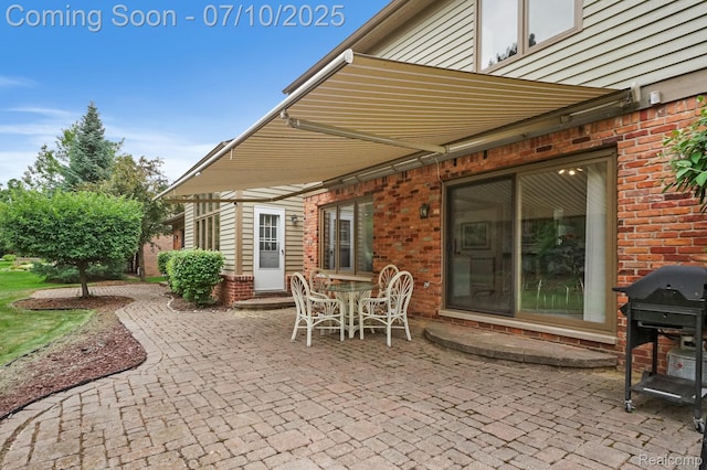 4253 Drexel Dr, Troy, MI 48098 - view of patio / terrace with area for grilling and outdoor dining area