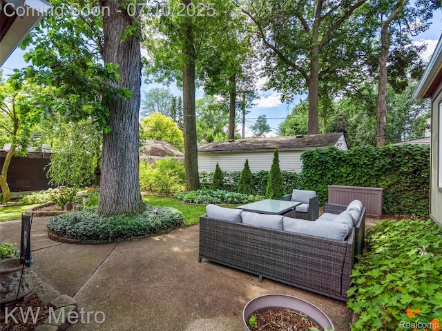 1877 Wiltshire Rd, Berkley, MI 48072 - view of patio featuring an outdoor hangout area