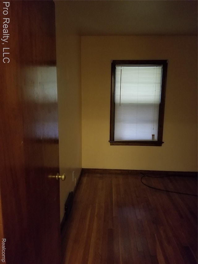 17211 Monica St, Detroit, MI 48221 - unfurnished room with wood finished floors