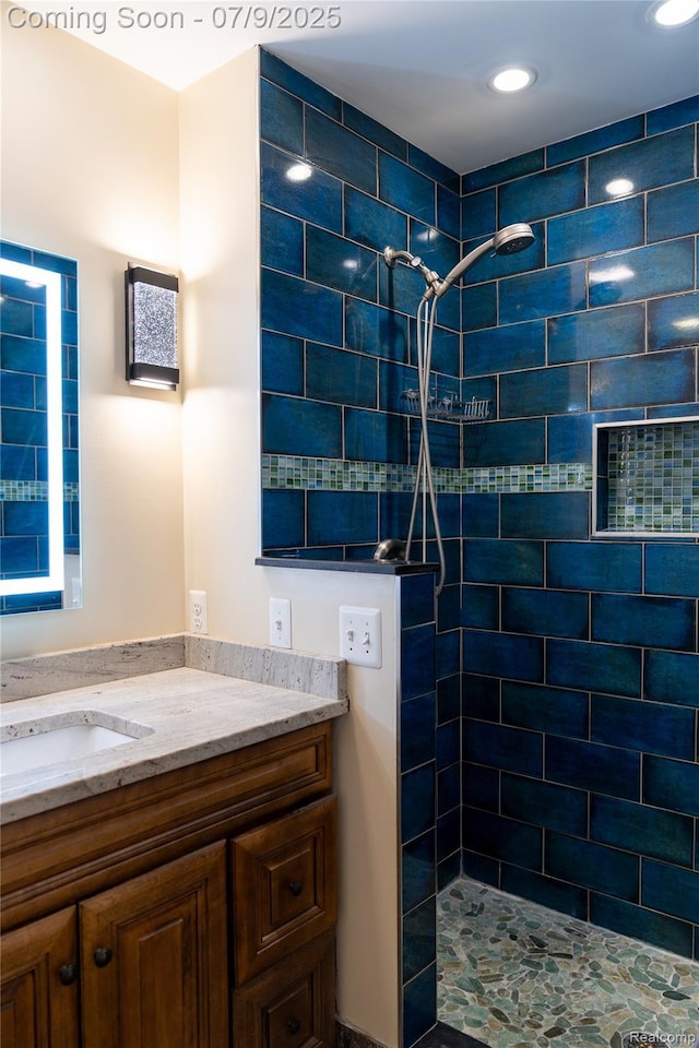 3580 Hazelton Ave, Rochester Hills, MI 48307 - full bath featuring vanity, a tile shower, and recessed lighting