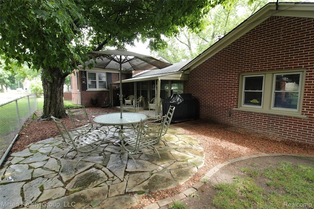 41079 E Ann Arbor Trl, Plymouth, MI 48170 - fenced backyard with a patio