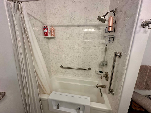 308 W Hosmer St, Saint Charles, MI 48655 - bathroom featuring shower / tub combo with curtain