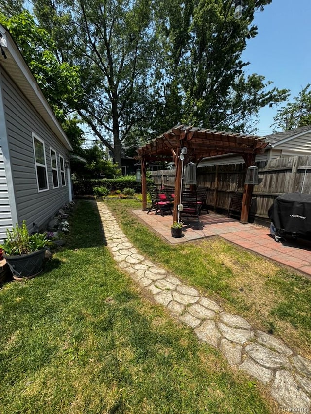 1036 Irving Ave, Royal Oak, MI 48067 - view of yard featuring a pergola and a patio area