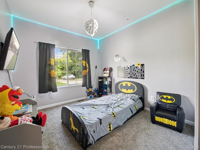 2655 Devondale Rd, Rochester Hills, MI 48309 - carpeted bedroom featuring baseboards