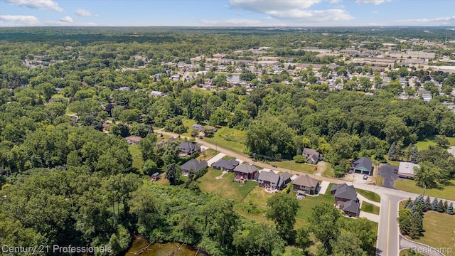 2655 Devondale Rd, Rochester Hills, MI 48309 - aerial overview of property's location featuring nearby suburban area and a forest