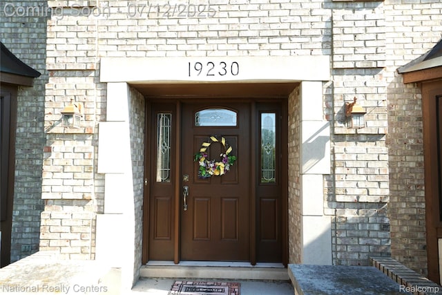 19230 Augusta Ct, Livonia, MI 48152 - property entrance