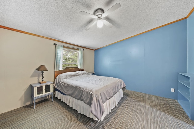 8756 Portage Lake Rd, Munith, MI 49259 - carpeted bedroom featuring crown molding, a textured ceiling, and a ceiling fan