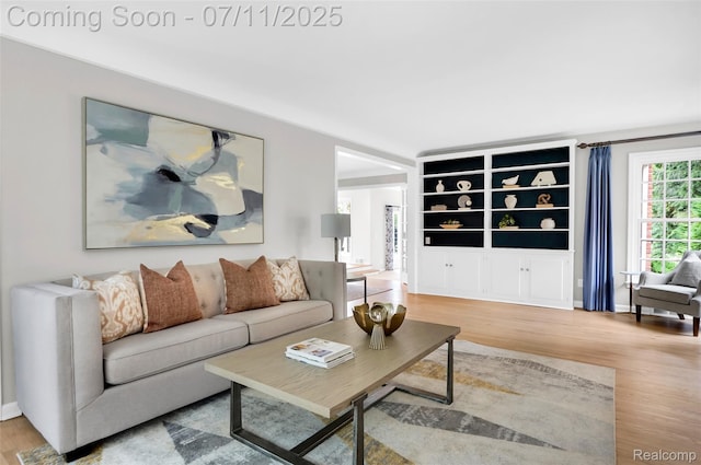 425 Fairfax St, Birmingham, MI 48009 - living area featuring wood finished floors