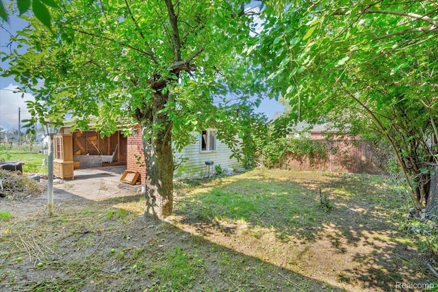 19155 Gallagher St, Detroit, MI 48234 - view of yard