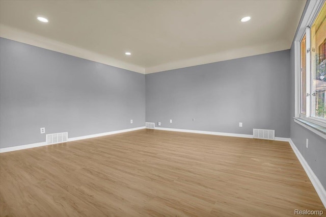 19155 Gallagher St, Detroit, MI 48234 - unfurnished room featuring light wood-style flooring and recessed lighting
