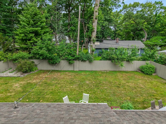 5674 Brunswick Blvd, Waterford, MI 48327 - fenced backyard featuring a patio area