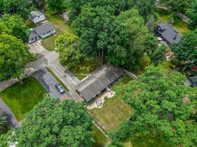 5674 Brunswick Blvd, Waterford, MI 48327 - aerial view of property and surrounding area