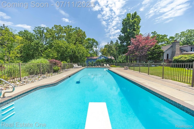 25740 Farmbrook Rd, Southfield, MI 48034 - view of pool with a diving board