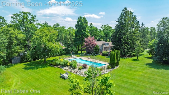 25740 Farmbrook Rd, Southfield, MI 48034 - view of swimming pool