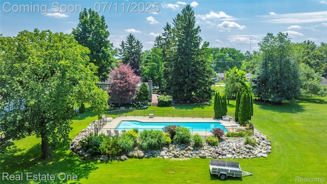 25740 Farmbrook Rd, Southfield, MI 48034 - view of pool with view of scattered trees