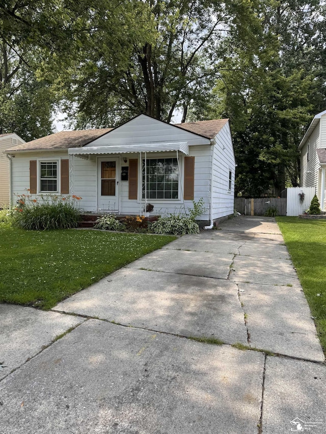6114 Hazel St, Taylor, MI 48180 - bungalow with concrete driveway
