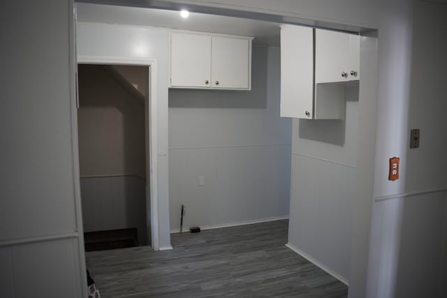 6422 Evergreen Rd, Detroit, MI 48228 - laundry room with dark wood finished floors and wainscoting