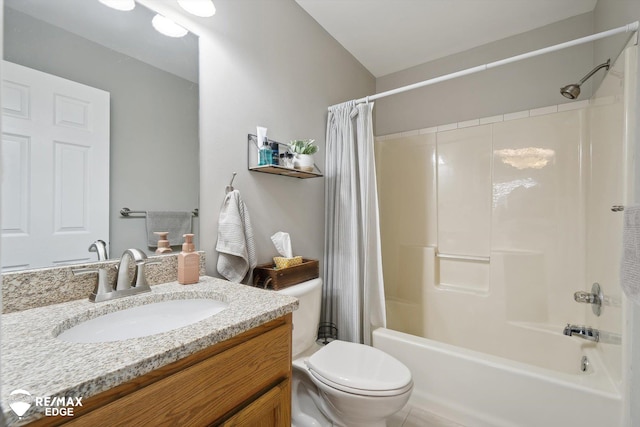 9164 Emily Dr, Davison, MI 48423 - bathroom featuring vanity and shower / bath combination with curtain