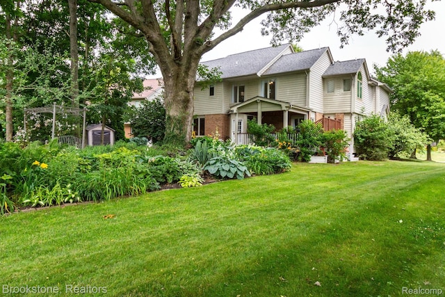 3845 Beechcrest, Rochester Hills, MI 48309 - view of front of property featuring a shed and a front yard