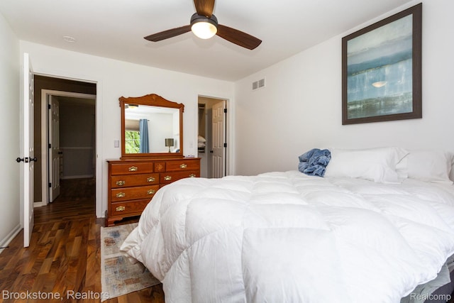 3845 Beechcrest, Rochester Hills, MI 48309 - bedroom with wood finished floors and a ceiling fan