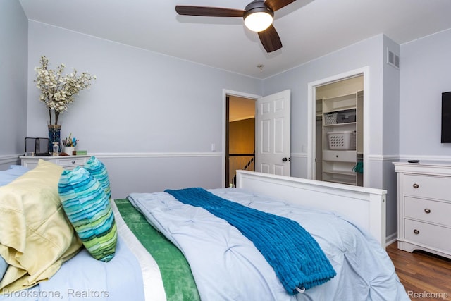 3845 Beechcrest, Rochester Hills, MI 48309 - bedroom featuring dark wood-style floors and a ceiling fan