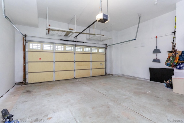 3845 Beechcrest, Rochester Hills, MI 48309 - garage with a garage door opener