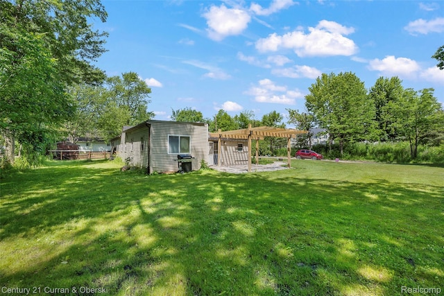 45055 Mcbride Ave, Van Buren, MI 48111 - view of green lawn with a pergola