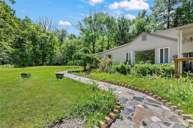 45055 Mcbride Ave, Van Buren, MI 48111 - view of grassy yard